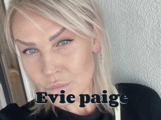 Evie_paige