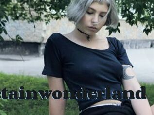 Greta_in_wonderland