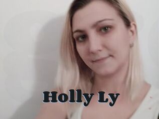 Holly_Ly