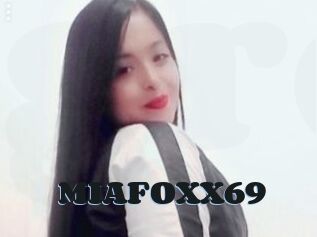 MIAFOXX69