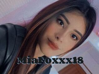 MiaFoxxx18