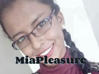 Mia_Pleasure