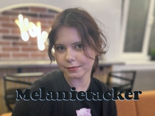 Melanietacker