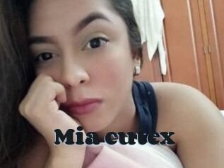 Mia_cutex