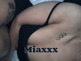 Miaxxx