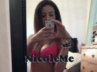 NicoleMe