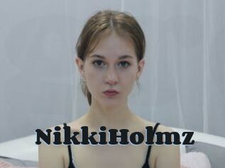 NikkiHolmz