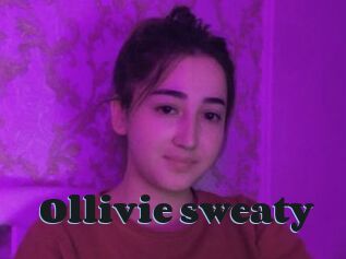 Ollivie_sweaty