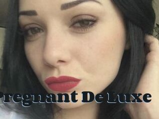 Pregnant_De_Luxe