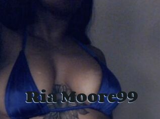 Ria_Moore99