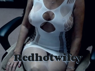 Redhotwifey