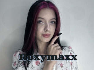 Roxymaxx