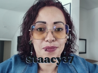 Staacy37