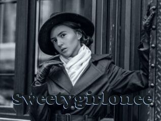 Sweetygirlonee