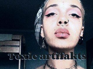 Toxic_artifakts