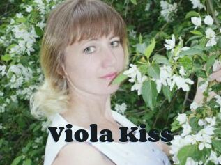 Viola_Kiss_